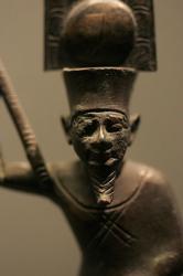 Min, au musée du Louvre