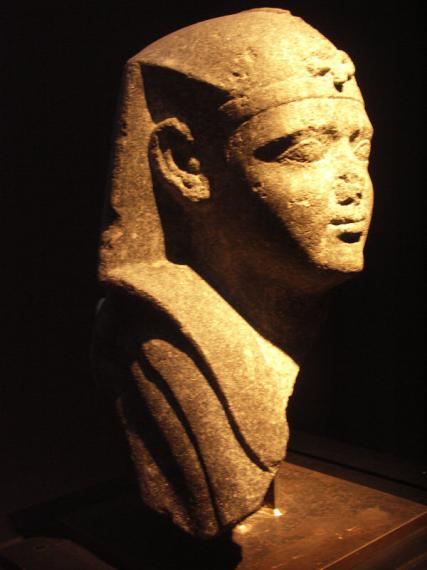 T�te de sphinx (2)