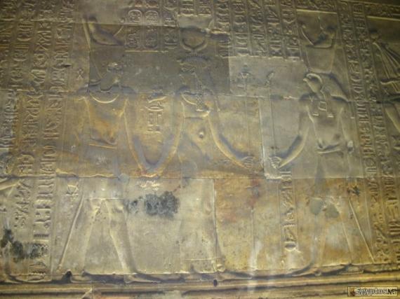 Sc�ne du marquage du temple
