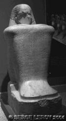 Statue cubique
