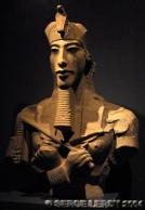 T�te du roi Am�nophis IV