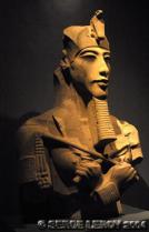 T�te du roi Am�nophis IV