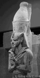 Haute statue de Rams�s II