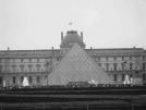 Pyramide du Louvre