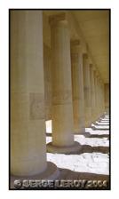 Int�rieur droit du portique de la terrasse interm�diaire