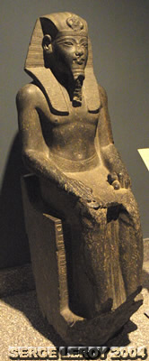 Statue du roi Aménophis III