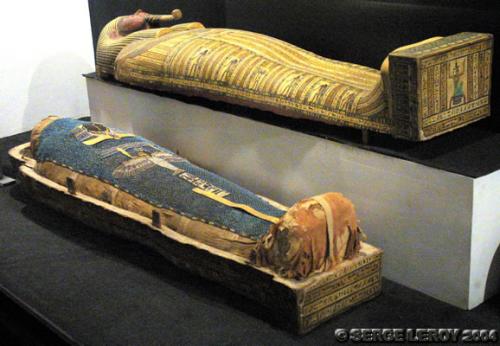 Sarcophage de la momie du prêtre de Montou Nes-Paka-Shuty