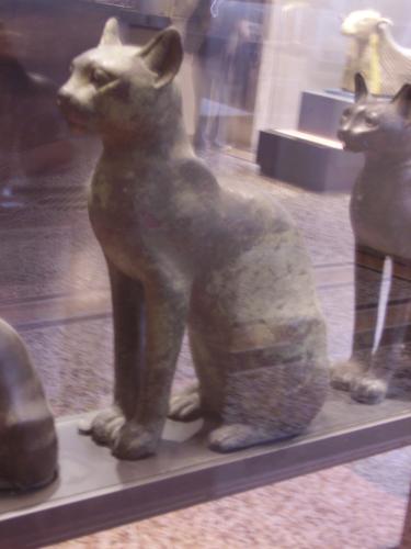 Statue de chat