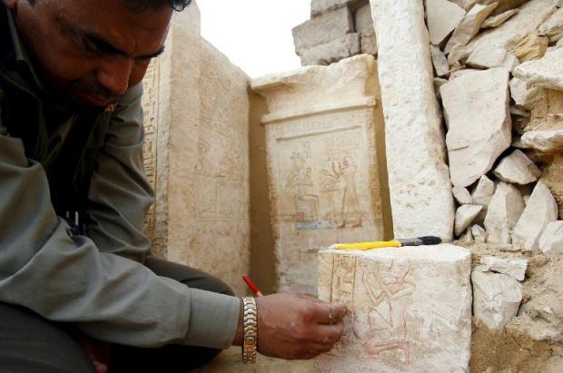 Nettoyage des hiéroglyphes (2)