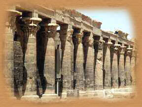 Colonnes du temple de Isis, Philae.