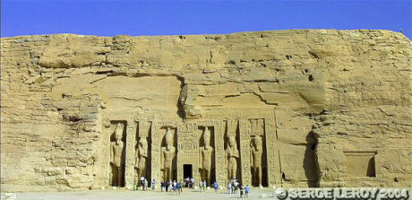 Temple de Nefertari Petit temple de Abou Simbel